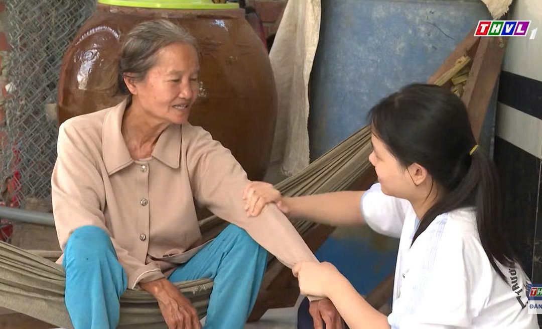 Bùi Thị Bảo Trân – Ước mơ làm cô giáo Sinh từ chiếc xe bán hàng rong của mẹ