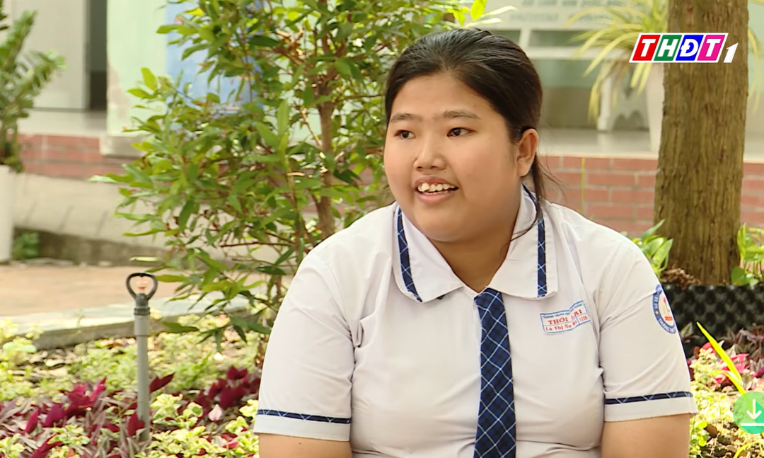 Ánh đèn nhỏ thắp lên ước mơ lớn của Lê Thị Sa Ri