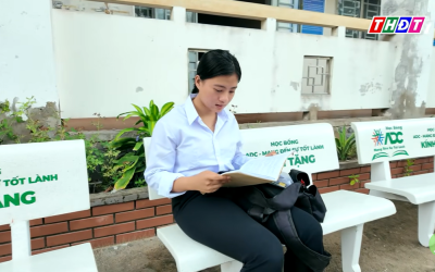 Vượt lên nghịch cảnh, nuôi dưỡng giấc mơ đứng trên bục giảng